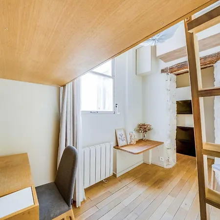 Cozy 2br 3p - 17e Lägenhet *